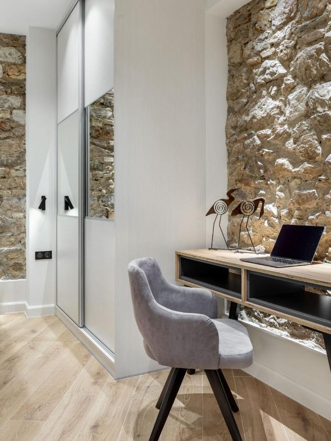 J&a Luxury Athens